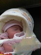 岑女士42岁高龄反复流产 第三代试管婴儿为她圆梦