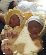 恭喜北京李氏夫妇成功抱上双胞胎