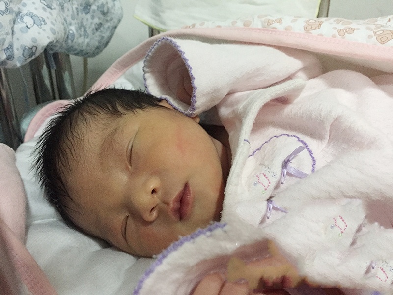 恭喜周女士喜得一子