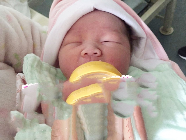 七斤八两的胖小子总算是在穗承助孕公司圆梦啦