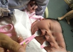 弱精男士多年无子 最终赴美试管成功